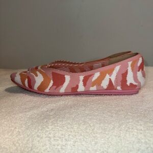 Kelly & Katie Pink and Orange Ballet Flats. Size 8